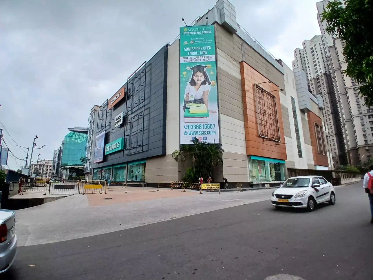 mall_facade (3)